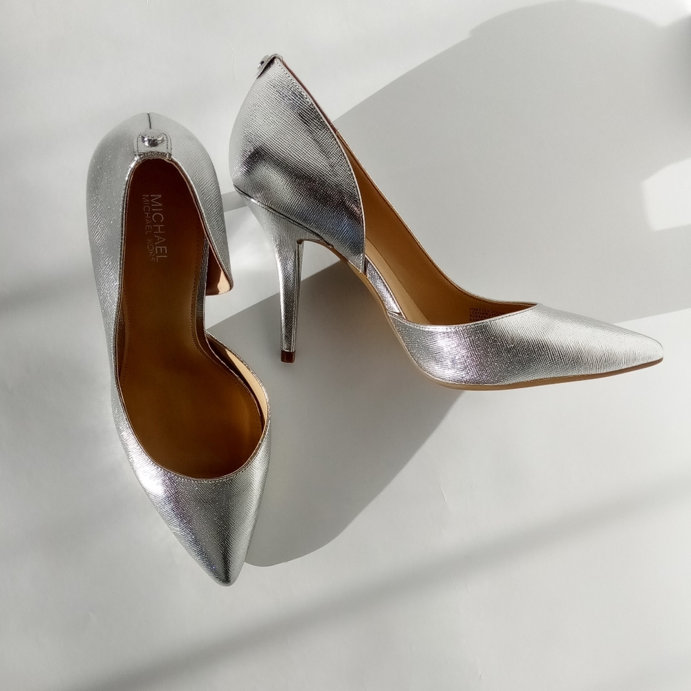 Michael Kors Stiletto Heels Size 8.5 Dorothy Flex Metallic d'Orsay